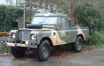 das ist ein SIII, hier auch noch als Ex-MoD und RHD ;-)